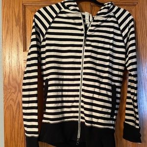 Women’s lululemon athletica black & cream hoodie